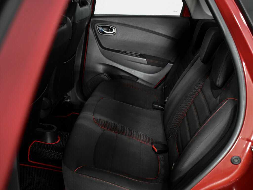 Купить Renault Kaptur с пробегом. Фото: #11