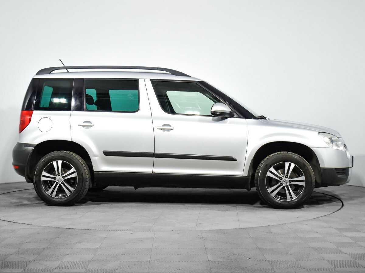 Купить Skoda Yeti с пробегом. Фото: #3
