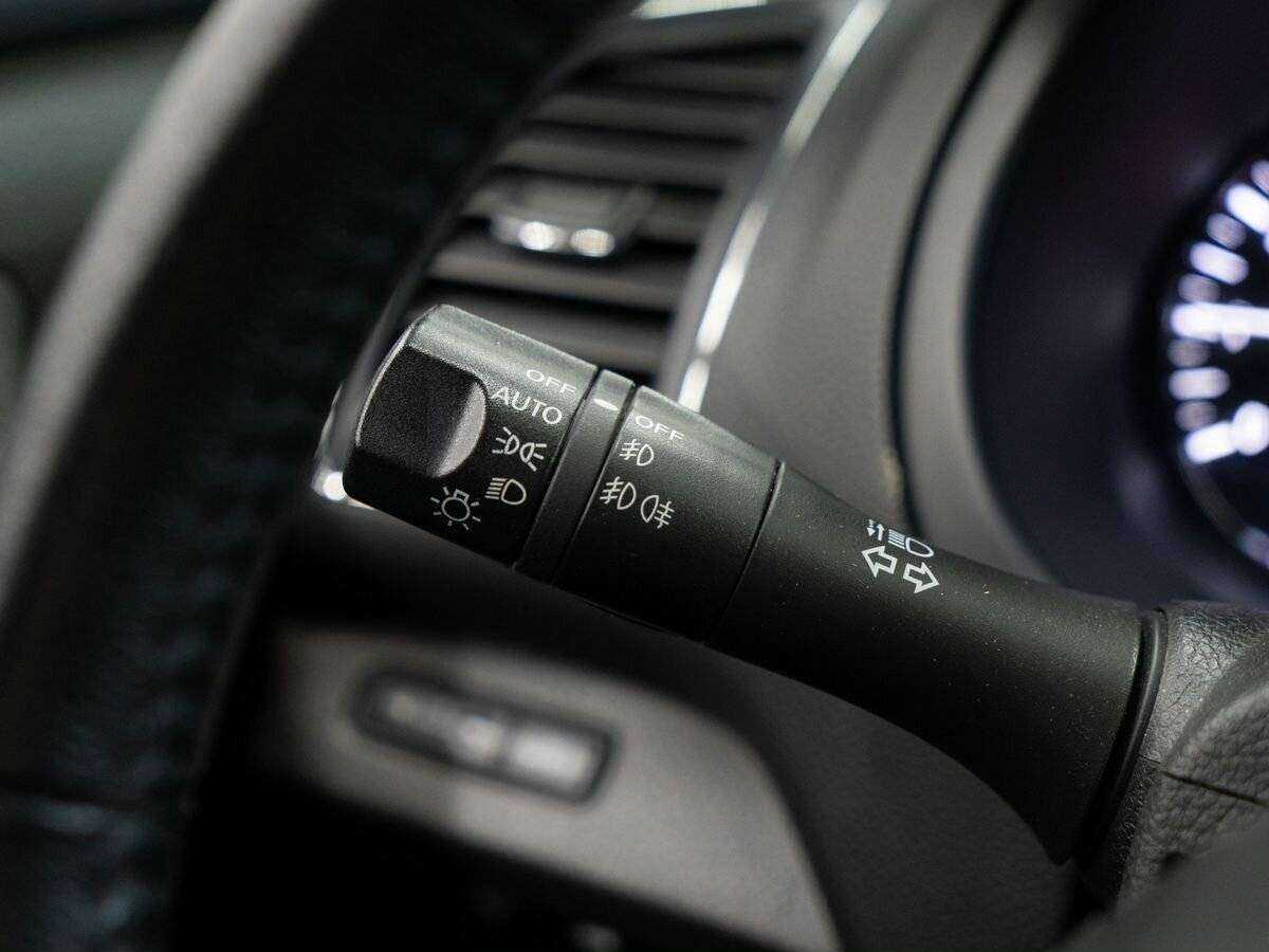 Купить Nissan Teana с пробегом. Фото: #14