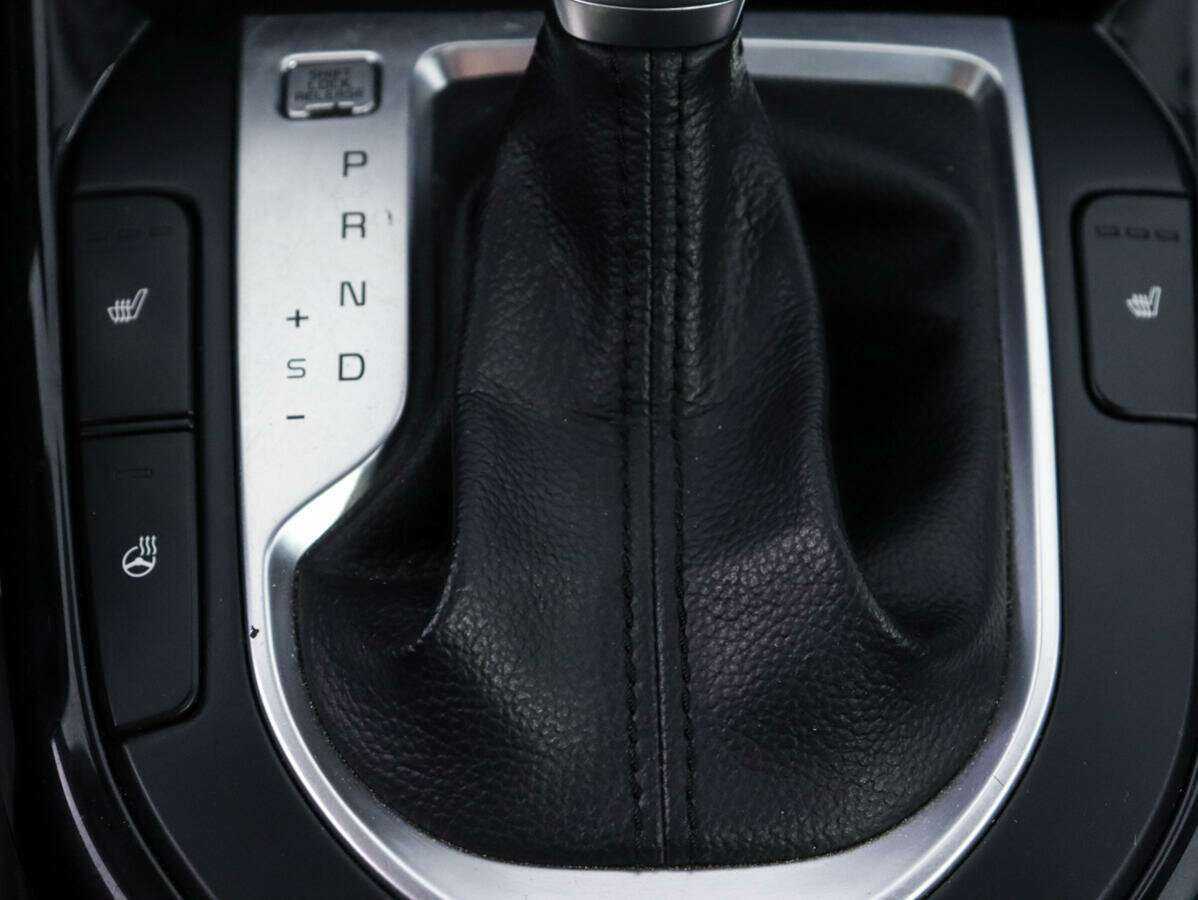 Купить Kia Cerato с пробегом. Фото: #17