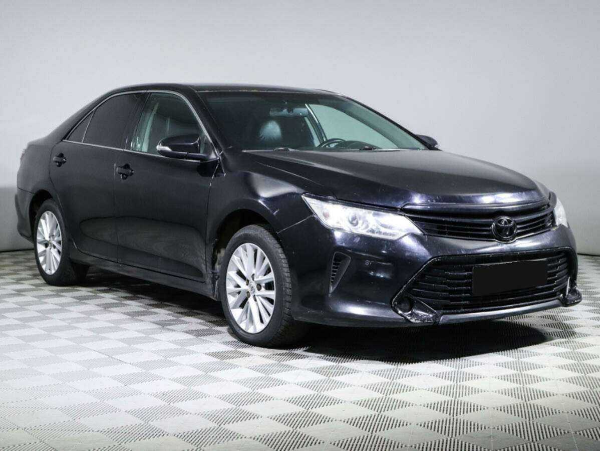 Купить Toyota Camry с пробегом. Фото: #2