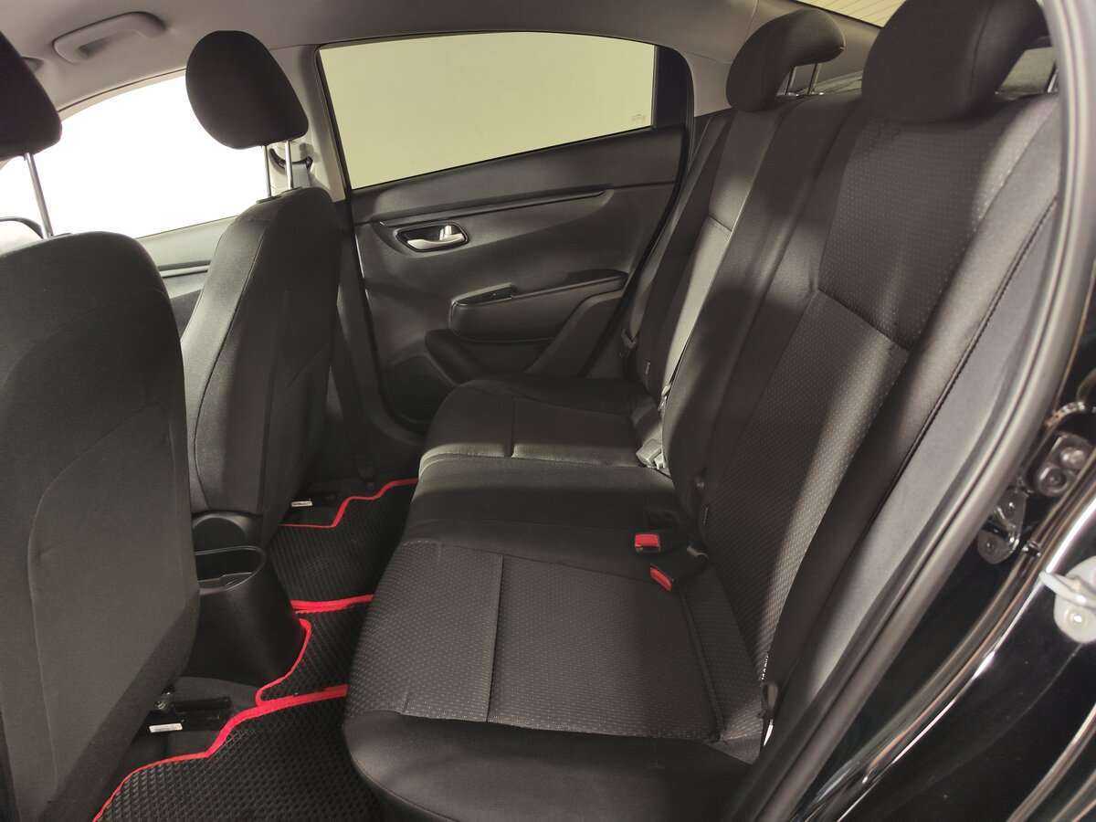 Купить Kia Rio с пробегом. Фото: #8