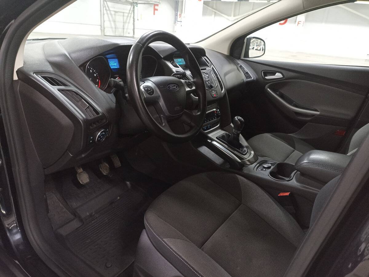 Купить Ford Focus с пробегом. Фото: #15