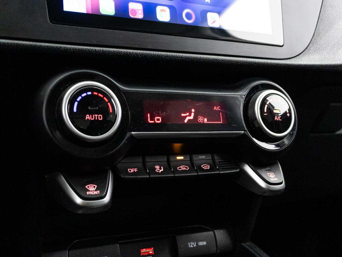 Купить Kia Rio с пробегом. Фото: #15