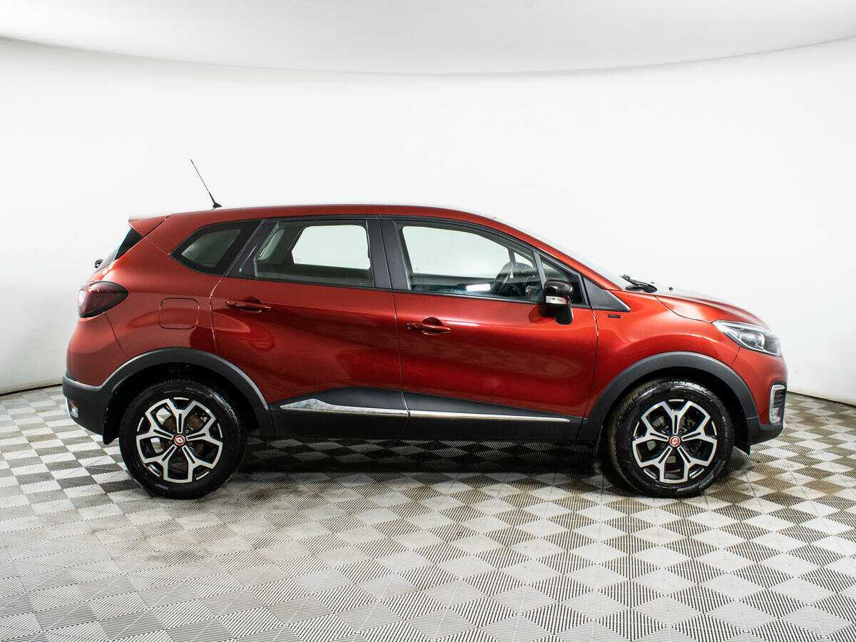 Купить Renault Kaptur с пробегом. Фото: #3