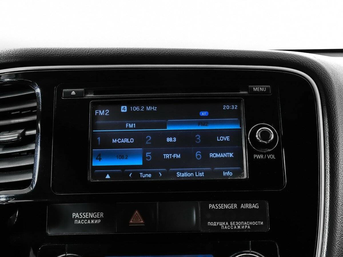 Купить Mitsubishi Outlander с пробегом. Фото: #18