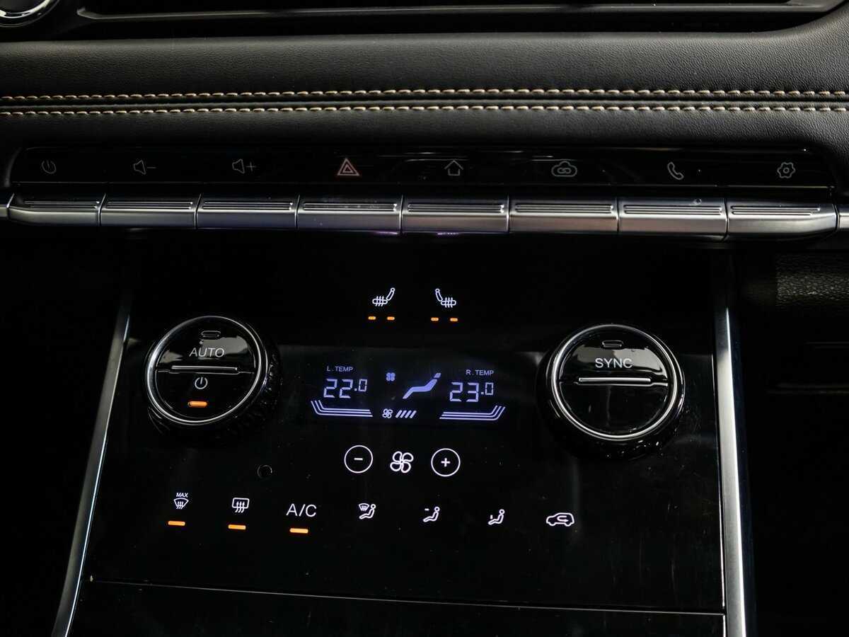 Купить Chery Tiggo 8 с пробегом. Фото: #11