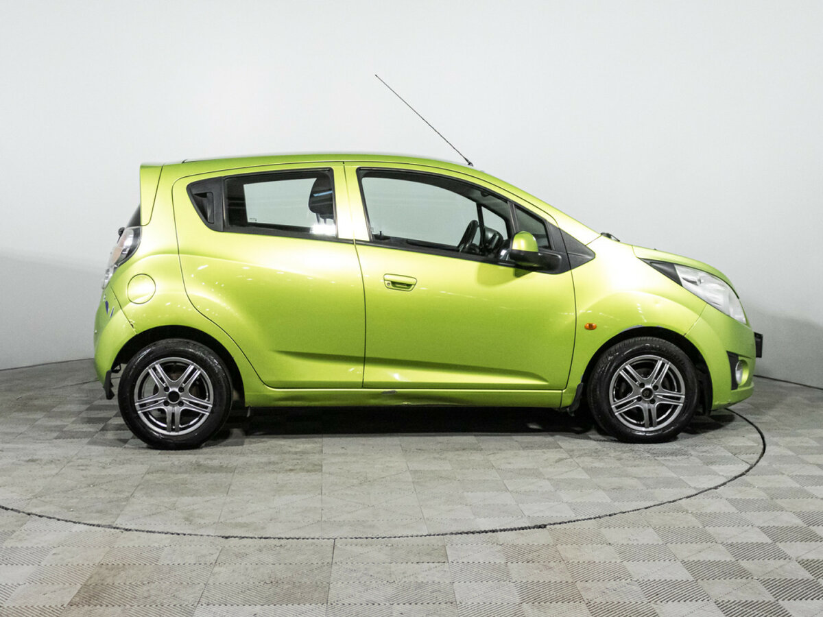 Купить Chevrolet Spark с пробегом. Фото: #3