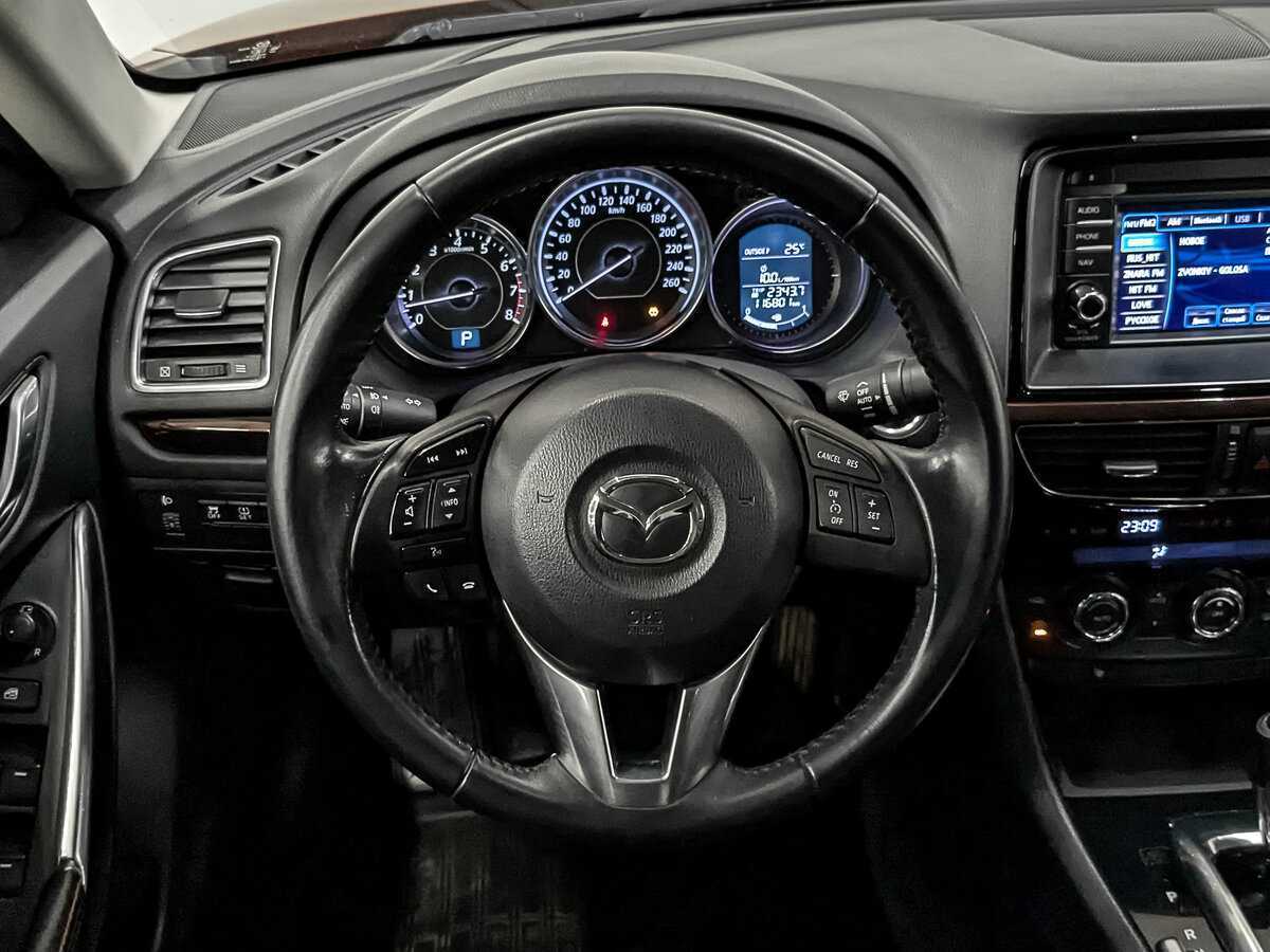 Купить Mazda 6 с пробегом. Фото: #21