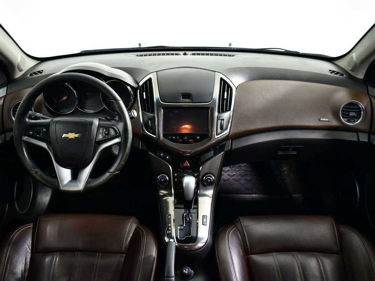 Купить Chevrolet Cruze с пробегом. Фото: #11