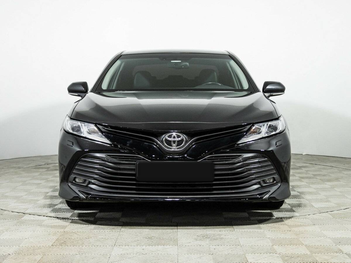 Купить Toyota Camry с пробегом. Фото: #1