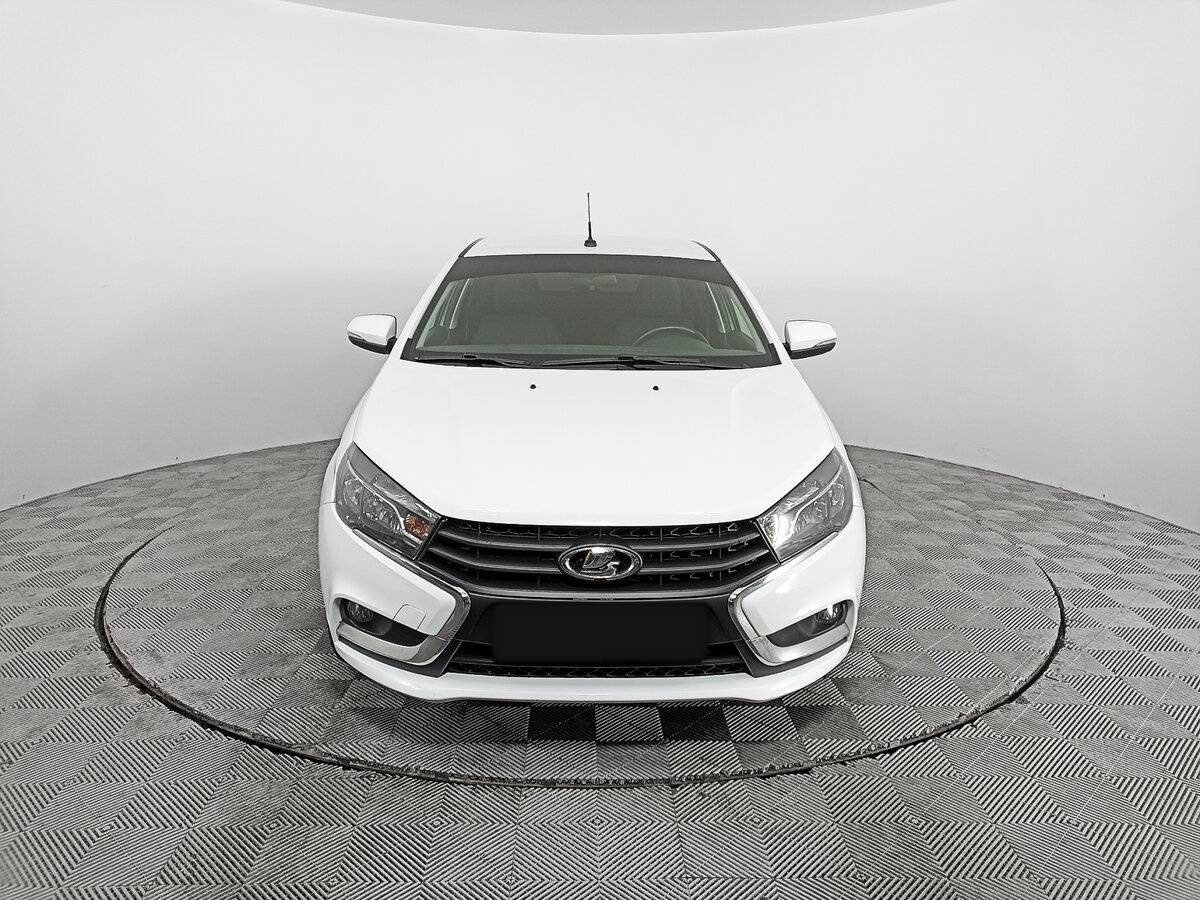 Купить Lada (ВАЗ) Vesta с пробегом. Фото: #1