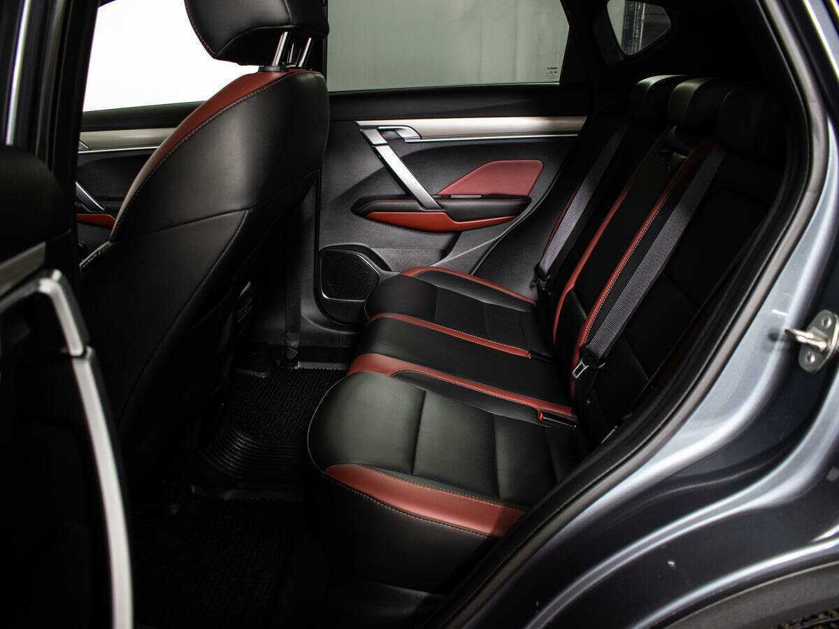 Купить Geely Coolray с пробегом. Фото: #9