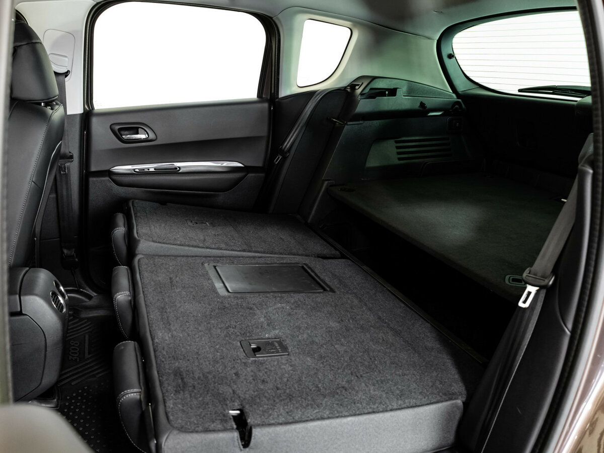 Купить Peugeot 3008 с пробегом. Фото: #16