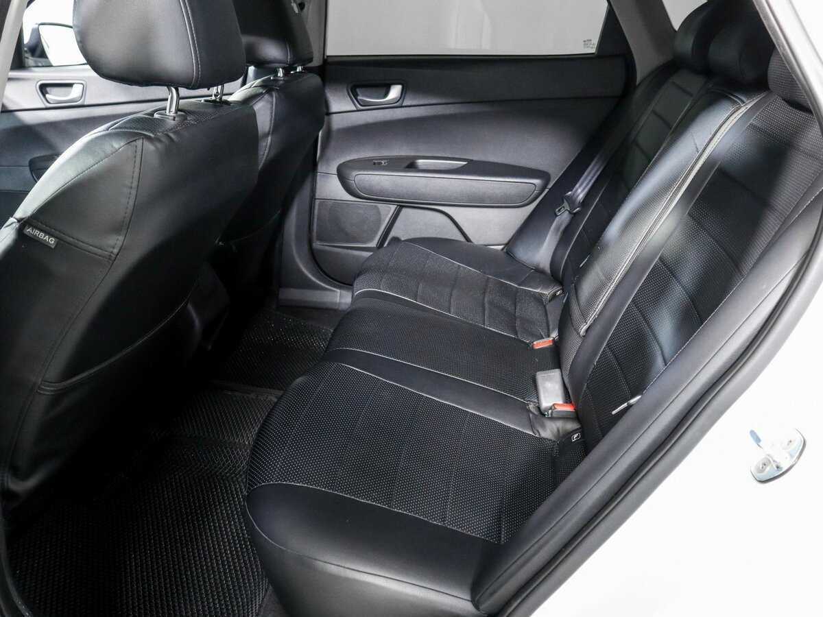 Купить Kia Optima с пробегом. Фото: #9