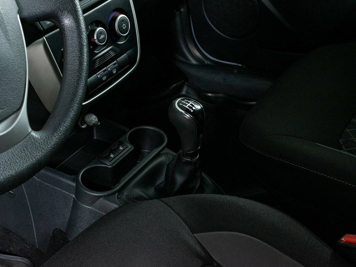 Купить Lada (ВАЗ) Granta с пробегом. Фото: #11