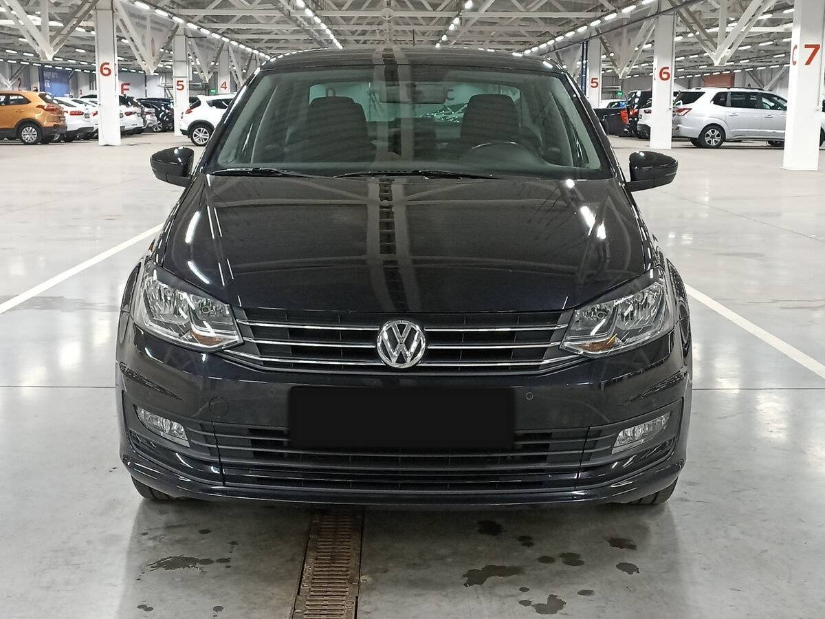 Купить Volkswagen Polo с пробегом. Фото: #1