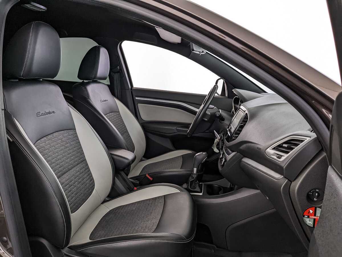 Купить Lada (ВАЗ) Vesta с пробегом. Фото: #18