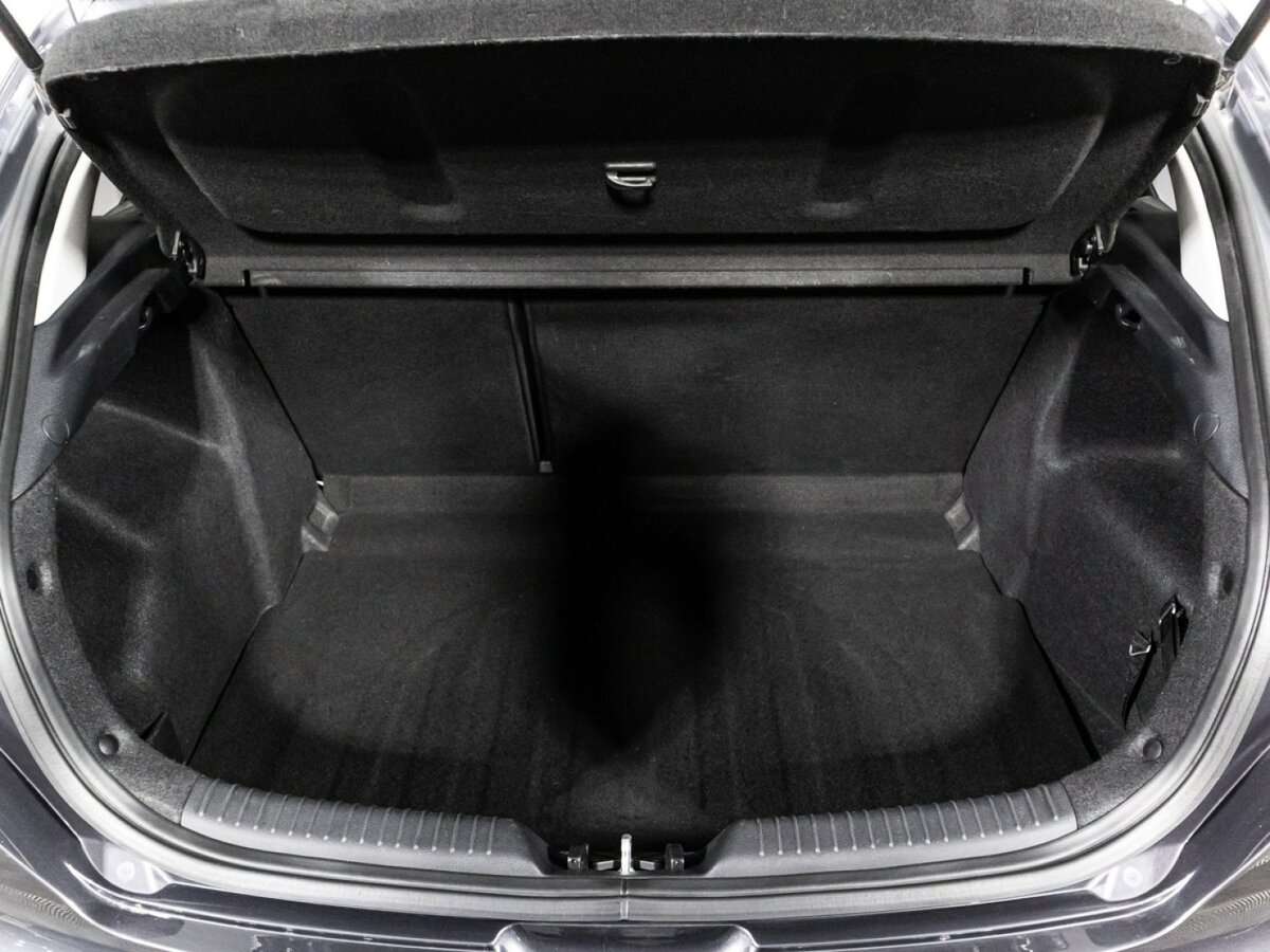 Купить Kia Ceed с пробегом. Фото: #14