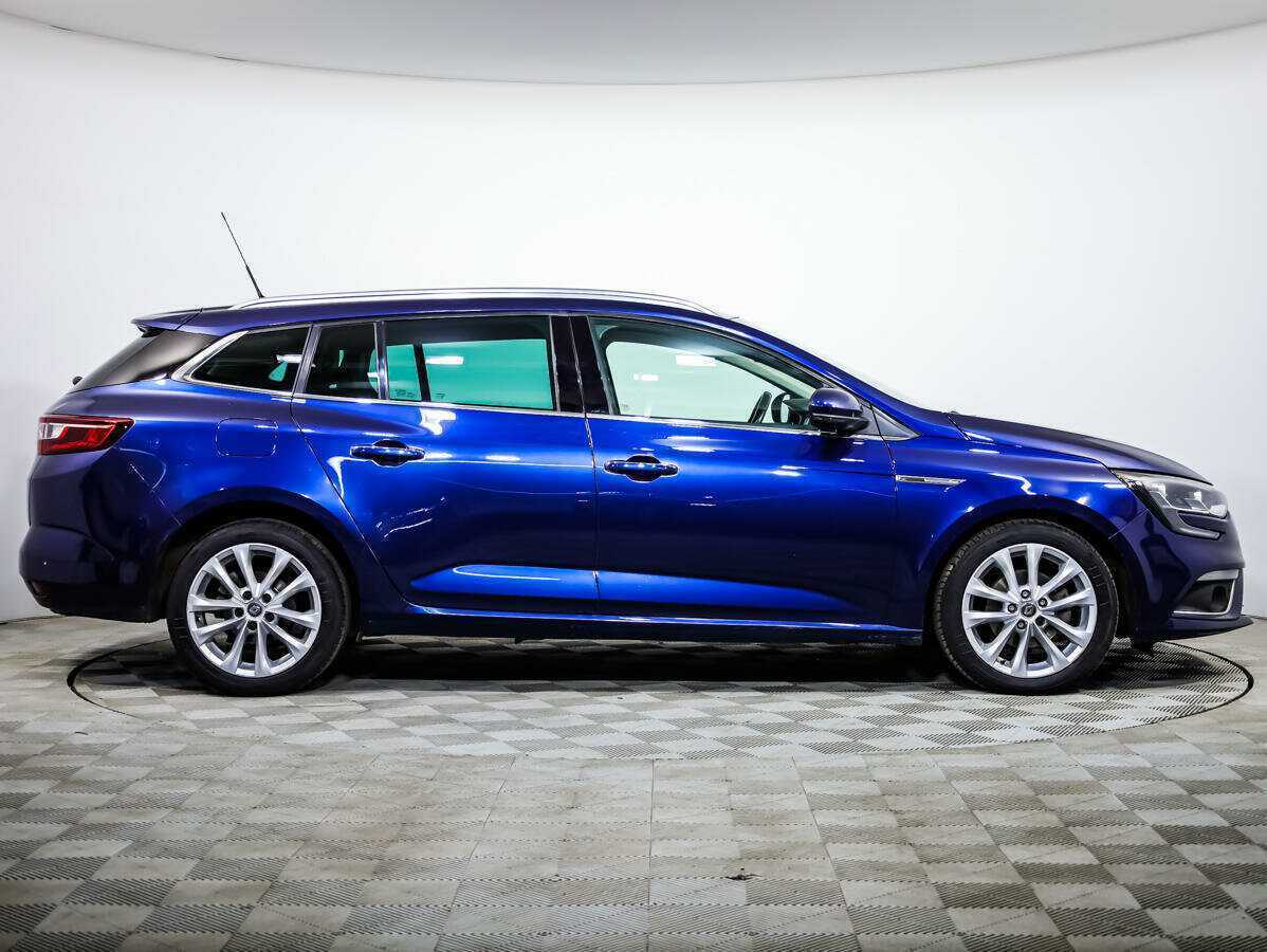 Купить Renault Megane с пробегом. Фото: #2