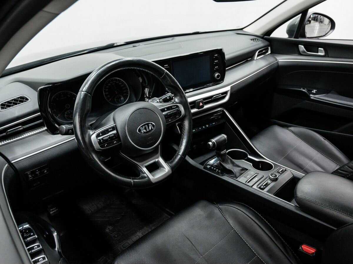 Купить Kia K5 с пробегом. Фото: #14