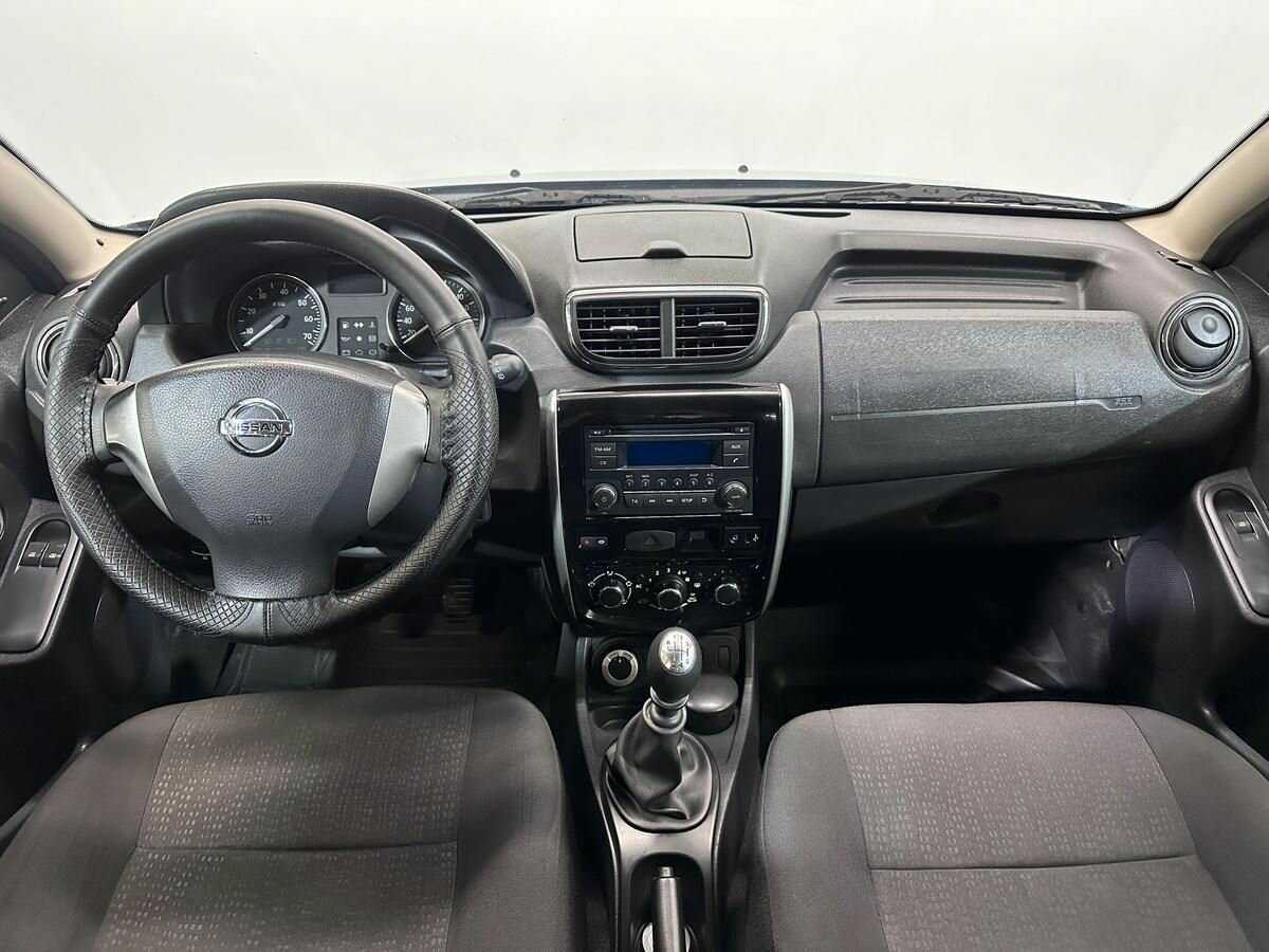 Купить Nissan Terrano с пробегом. Фото: #10