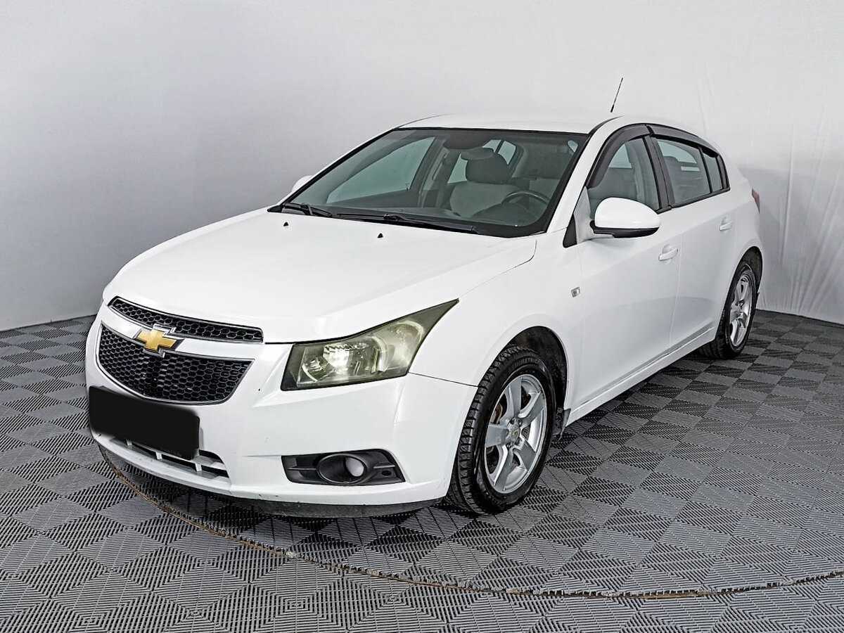 Купить Chevrolet Cruze с пробегом. Посмотреть фото