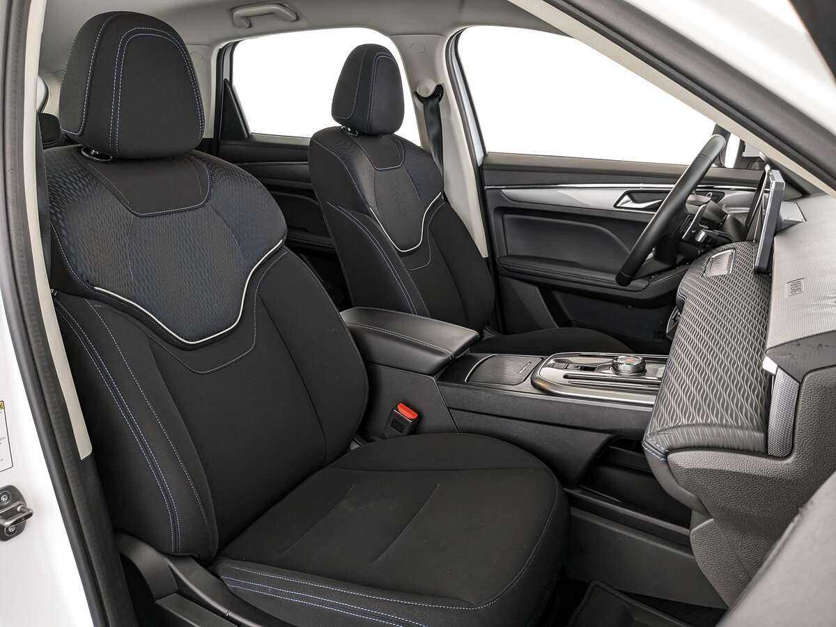 Купить Haval Jolion с пробегом. Фото: #17