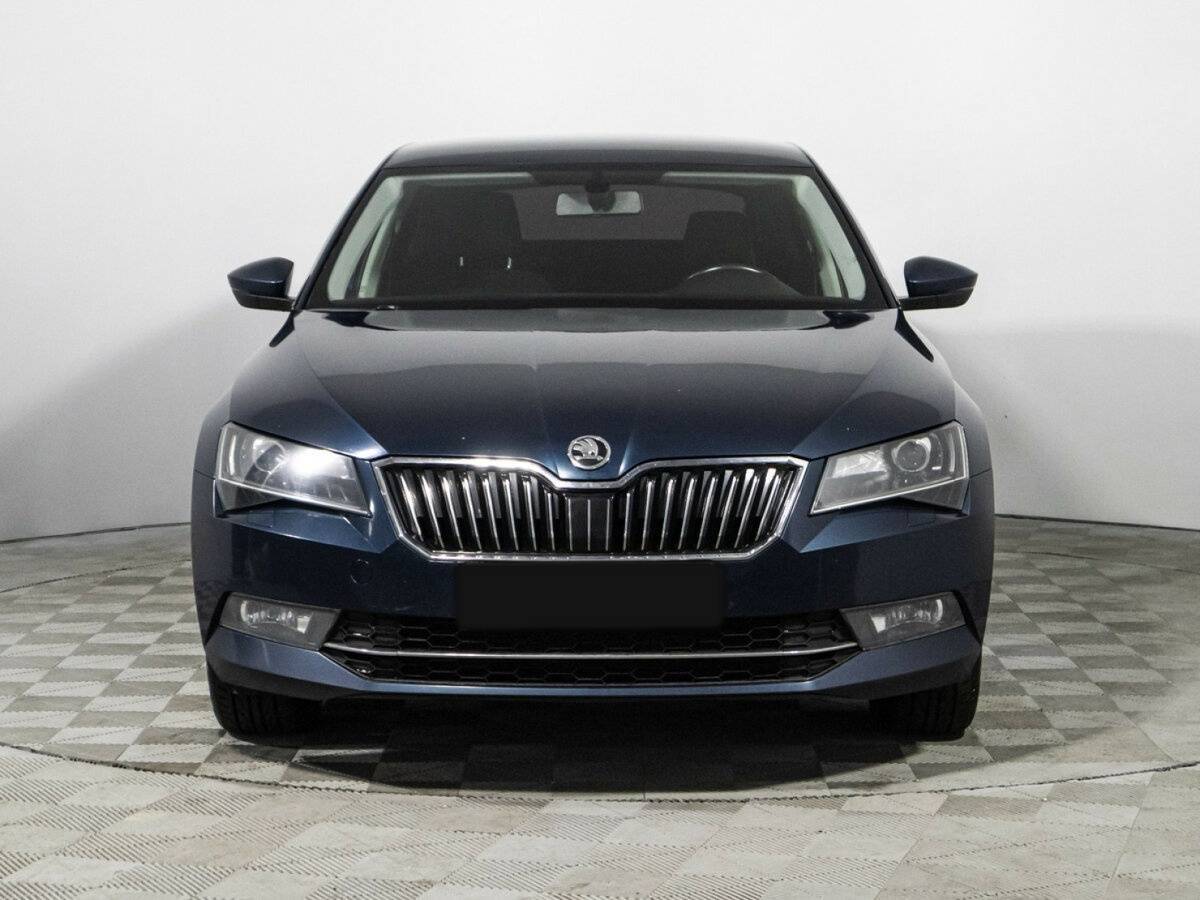Купить Skoda Superb с пробегом. Фото: #1