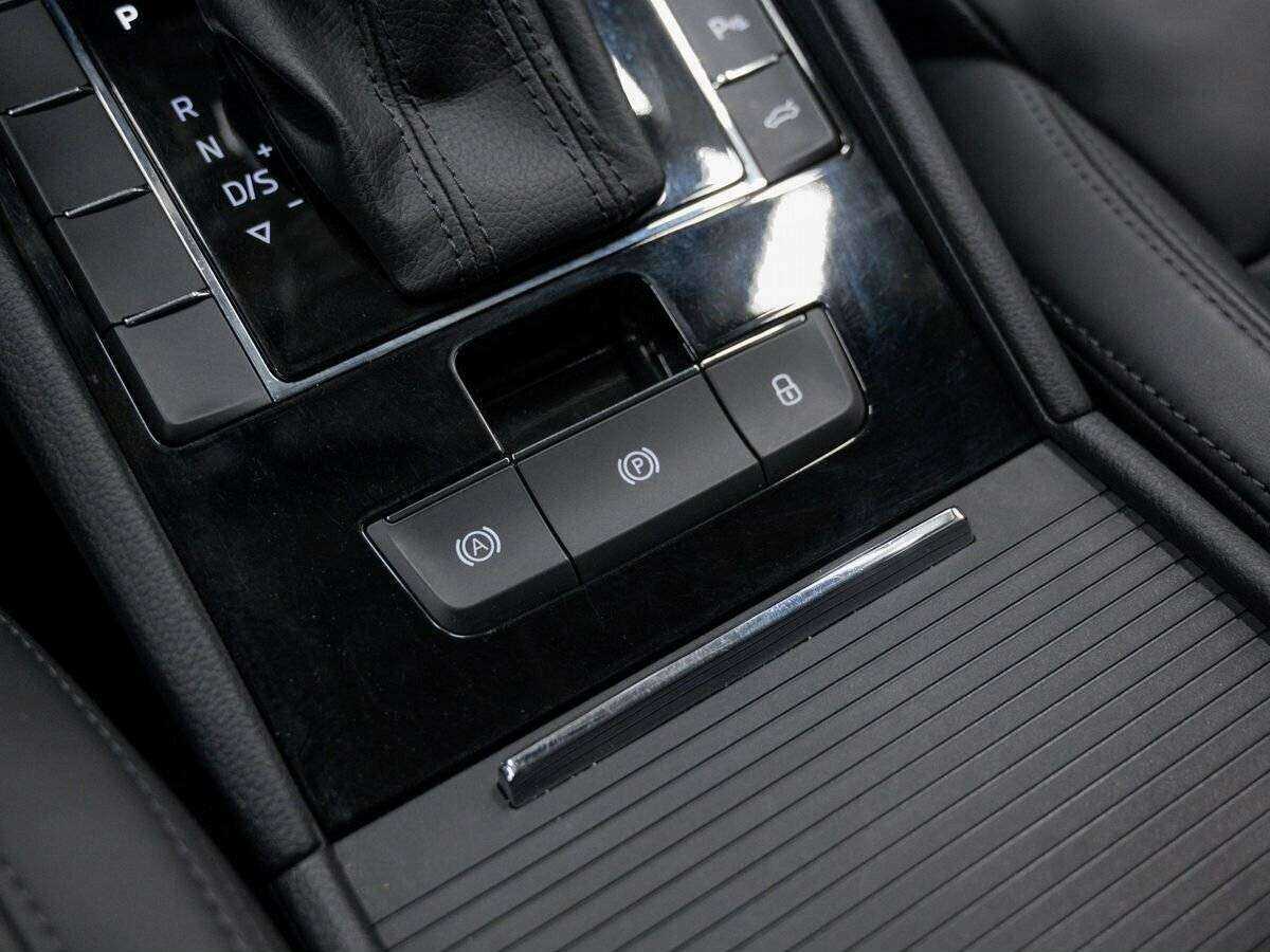 Купить Skoda Superb с пробегом. Фото: #22