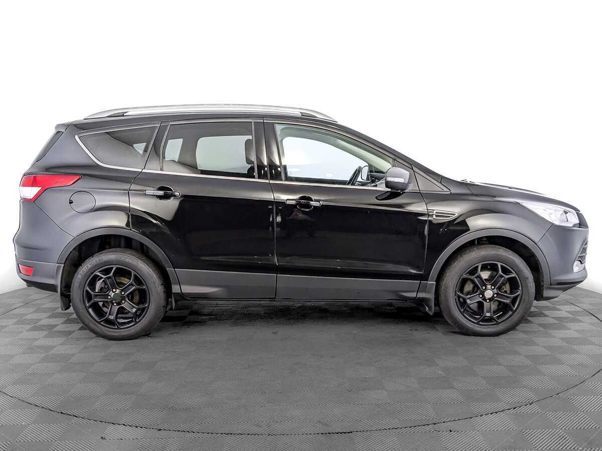 Купить Ford Kuga с пробегом. Фото: #3