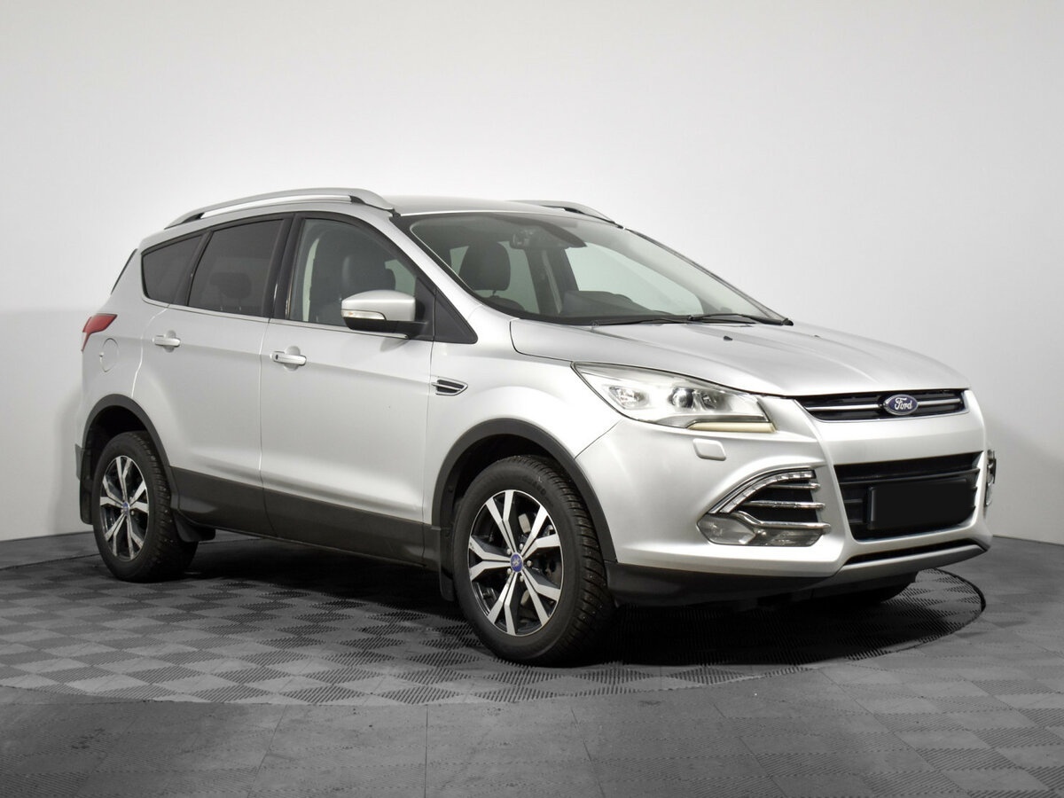 Купить Ford Kuga с пробегом. Фото: #2