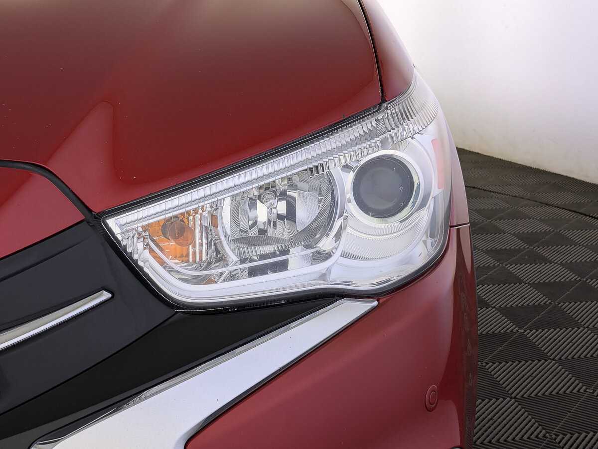 Купить Mitsubishi ASX с пробегом. Фото: #10