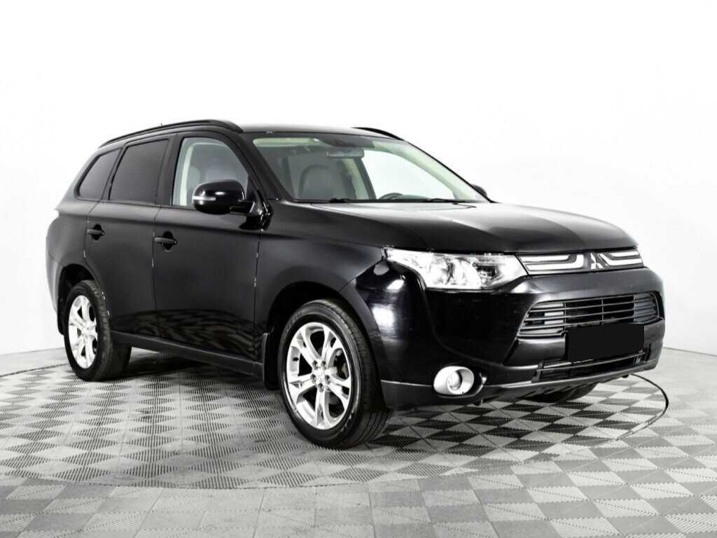 Купить Mitsubishi Outlander с пробегом. Фото: #2