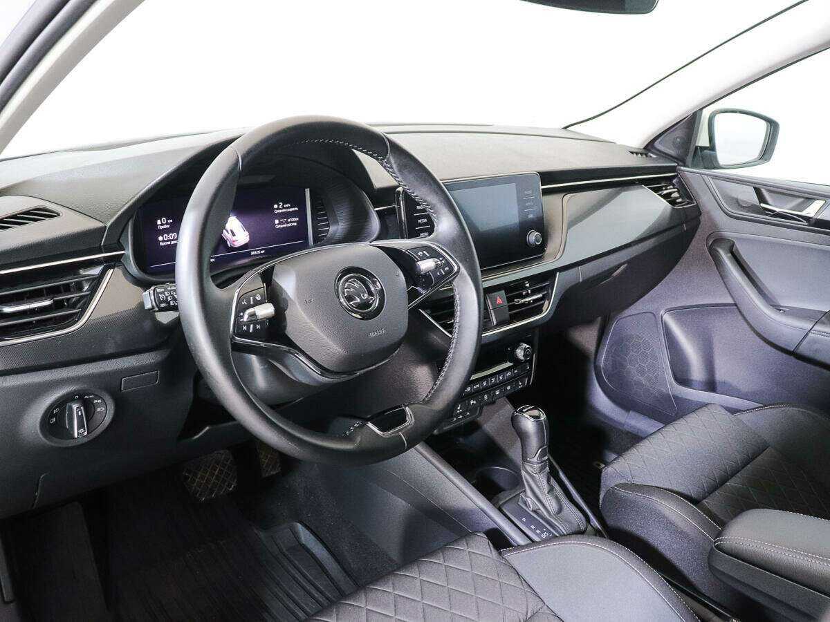 Купить Skoda Rapid с пробегом. Фото: #12