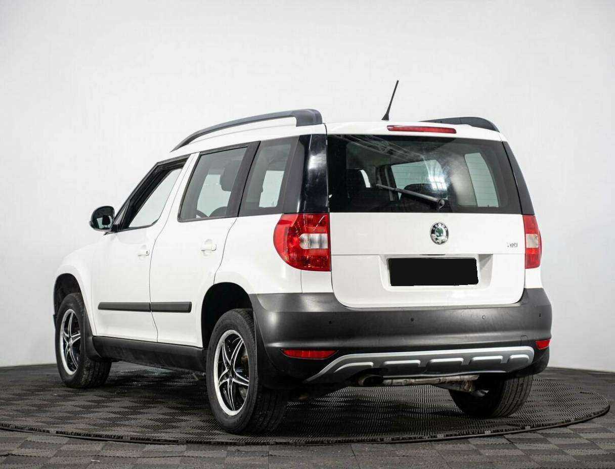 Купить Skoda Yeti с пробегом. Фото: #3