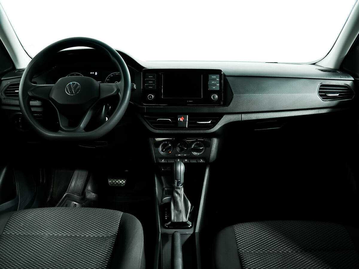 Купить Volkswagen Polo с пробегом. Фото: #10