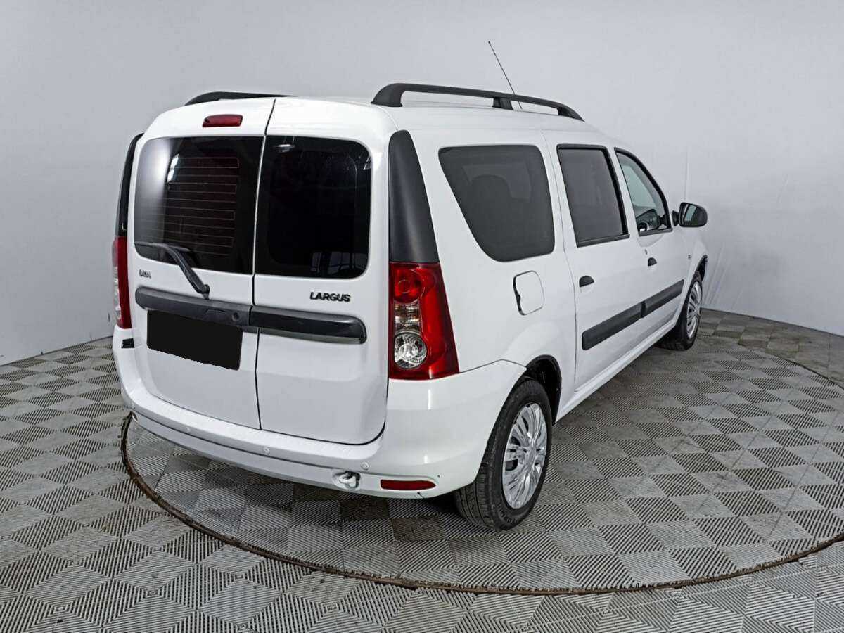 Купить Lada (ВАЗ) Largus с пробегом. Фото: #4