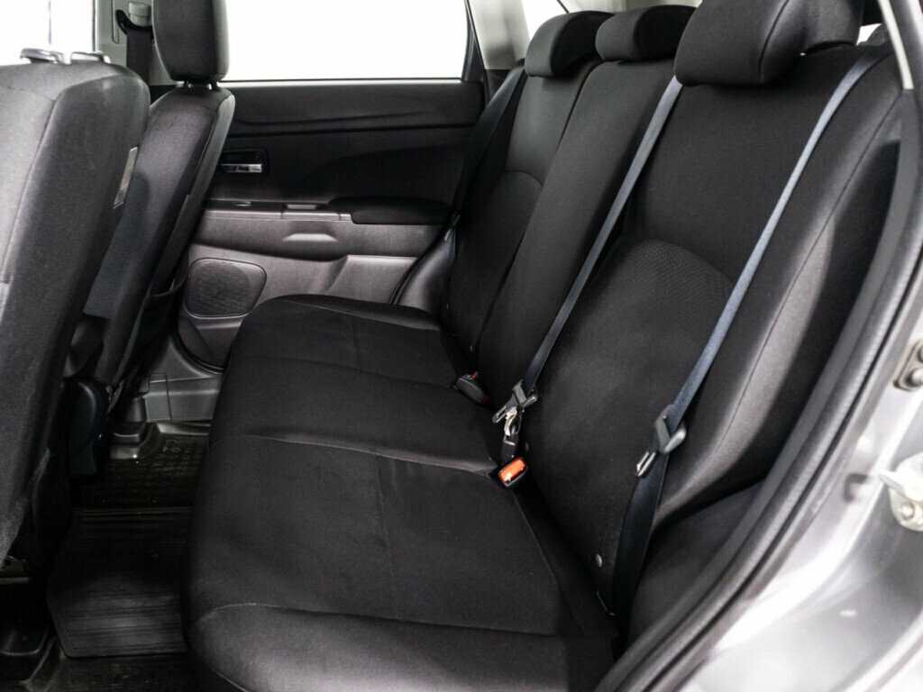Купить Mitsubishi ASX с пробегом. Фото: #9