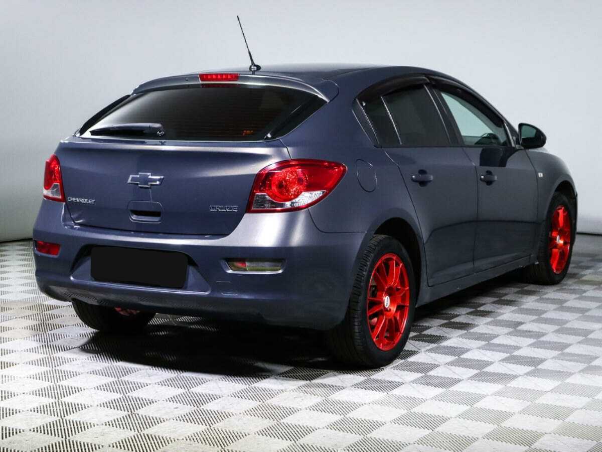 Купить Chevrolet Cruze с пробегом. Фото: #4