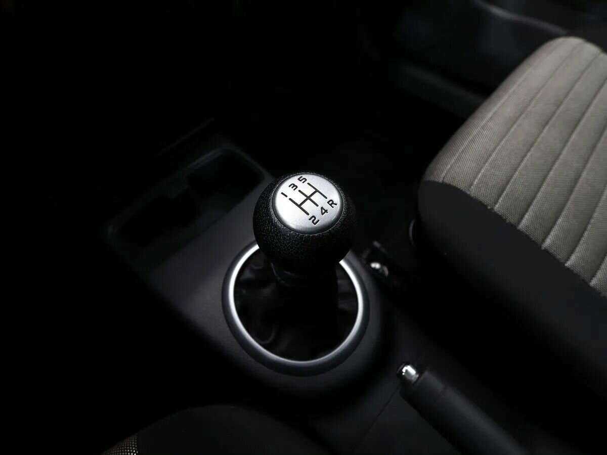 Купить Suzuki SX4 с пробегом. Фото: #18