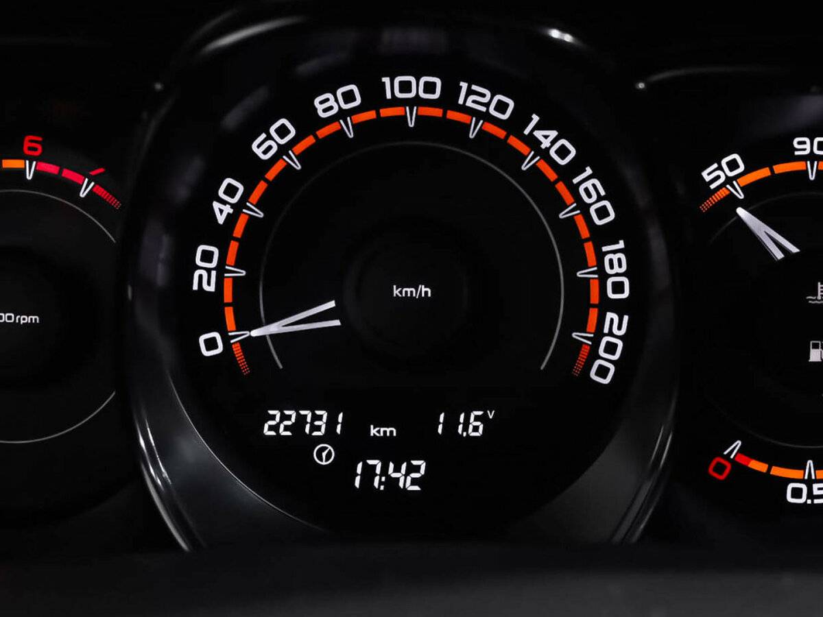 Купить Lada (ВАЗ) Vesta с пробегом. Фото: #10