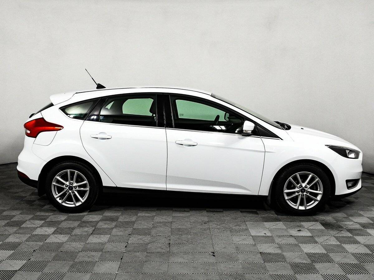 Купить Ford Focus с пробегом. Фото: #3