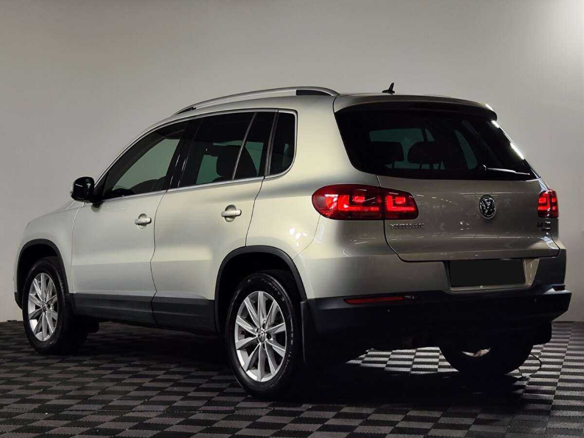 Купить Volkswagen Tiguan с пробегом. Фото: #3