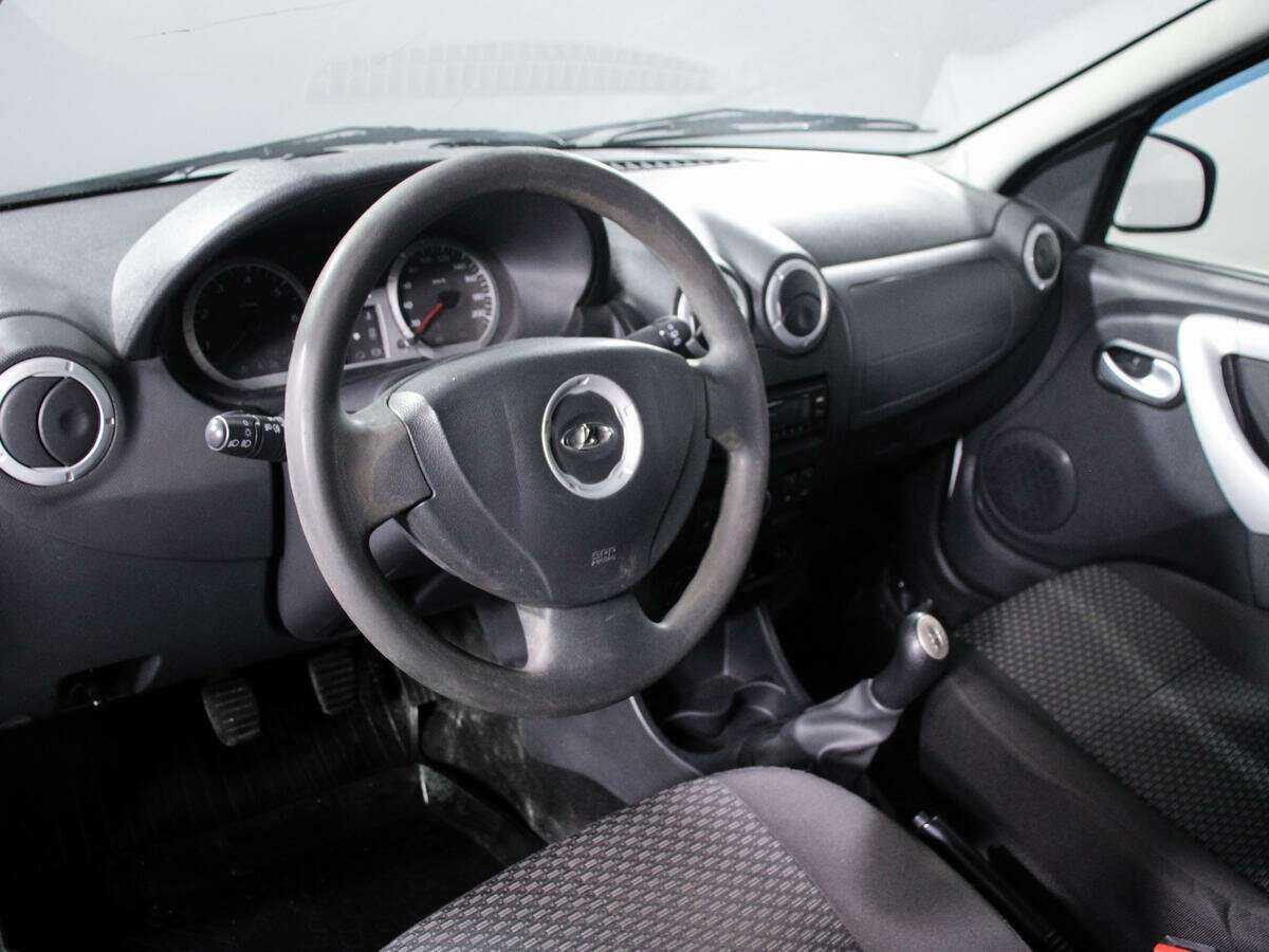 Купить Lada (ВАЗ) Largus с пробегом. Фото: #13