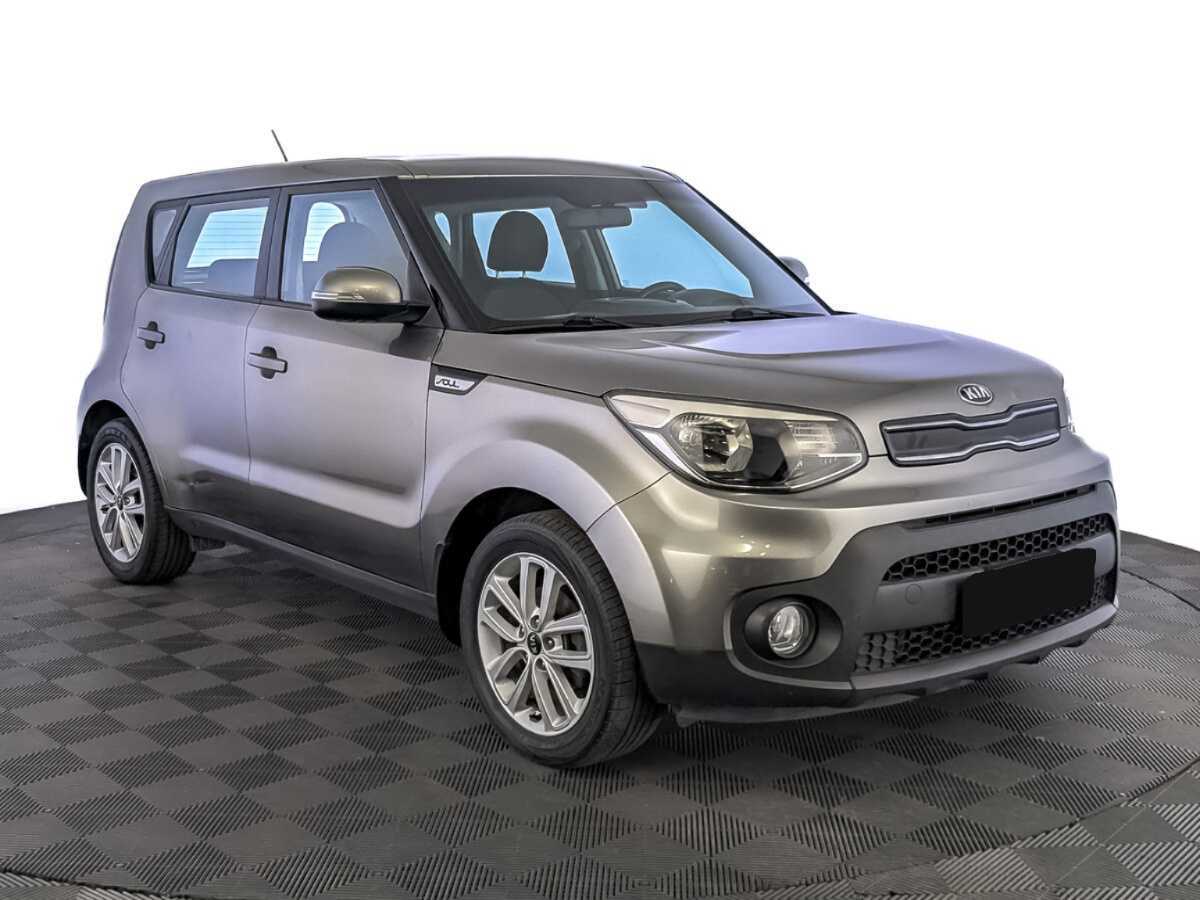 Купить Kia Soul с пробегом. Фото: #2