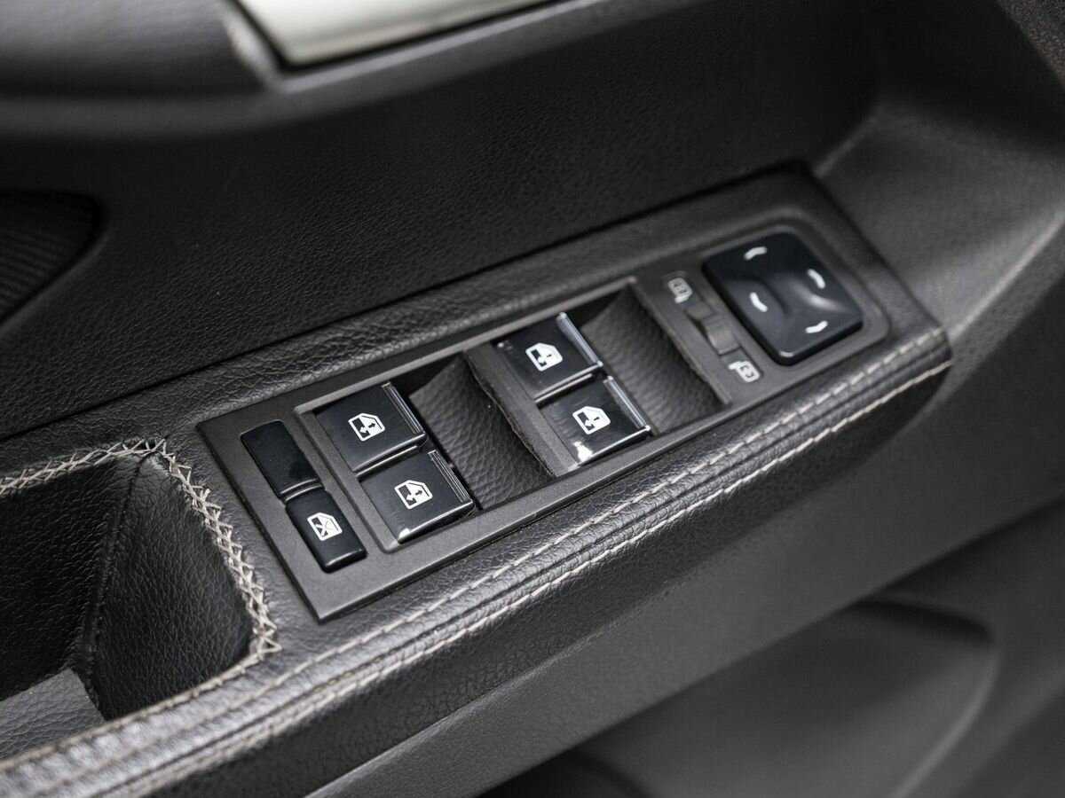 Купить Lada (ВАЗ) Vesta с пробегом. Фото: #17