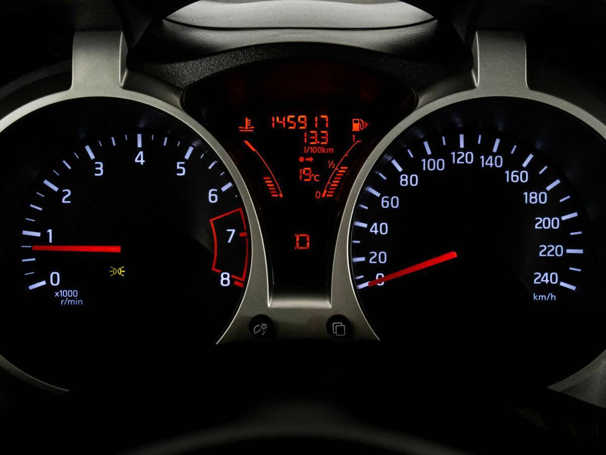 Купить Nissan Juke с пробегом. Фото: #19