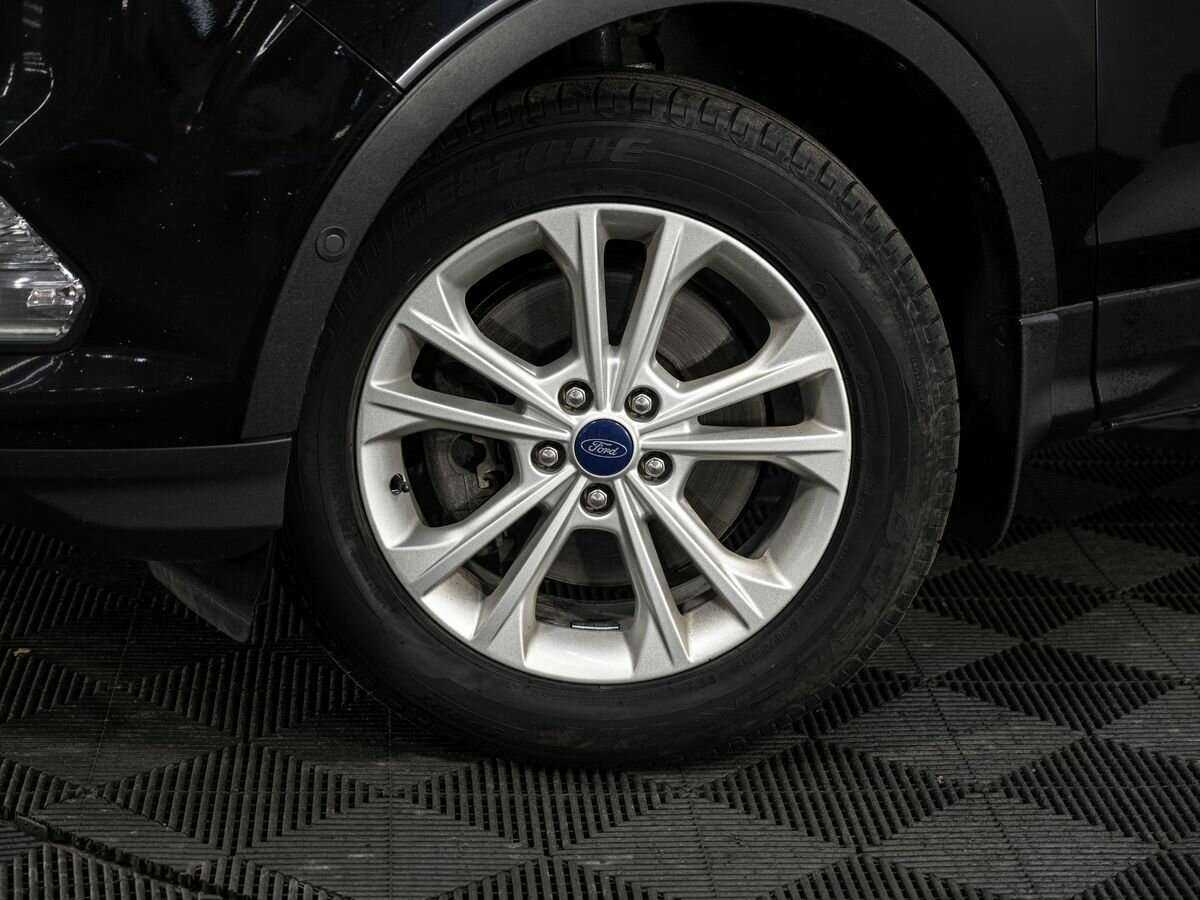 Купить Ford Kuga с пробегом. Фото: #8