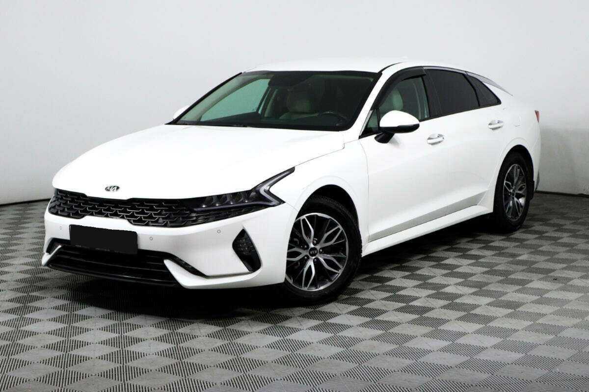 Купить Kia K5 с пробегом. Посмотреть фото